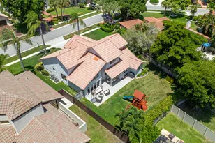 23173 L'Ermitage Cir, Boca Raton, FL 33433 - Photo 55