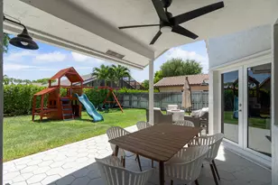 23173 L'Ermitage Cir, Boca Raton, FL 33433 - Photo 37