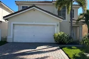 6021 Adriatic Way, West Palm Beach, FL 33413 - Photo 1