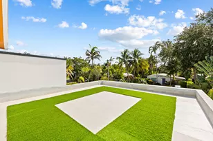1628 NE 17th Ave, Fort Lauderdale, FL 33305 - Photo 5
