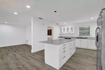 5981 NE 22nd Way, Fort Lauderdale, FL 33308 - Photo 11