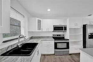 5981 NE 22nd Way, Fort Lauderdale, FL 33308 - Photo 3