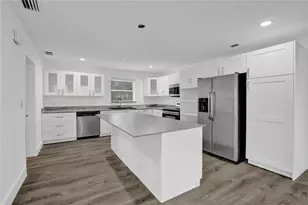 5981 NE 22nd Way, Fort Lauderdale, FL 33308 - Photo 5