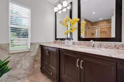 9719 Lomalinda Court, New Port Richey, FL 34655 - Photo 25