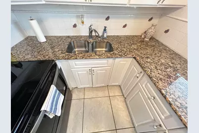 120 Coventry E #120, West Palm Beach, FL 33417 - Photo 13