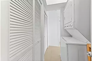 2755 NE 28th Ave, Lighthouse Point, FL 33064 - Photo 13