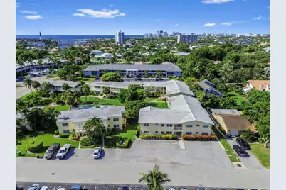 2755 NE 28th Avenue #F-1, Lighthouse Point, FL 33064 - Photo 25