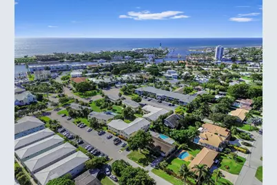 2755 NE 28th Avenue #F-1, Lighthouse Point, FL 33064 - Photo 27