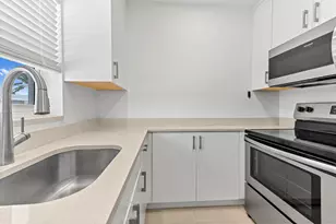 2755 NE 28th Ave, Lighthouse Point, FL 33064 - Photo 9