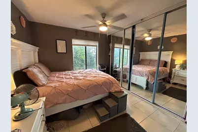 1007 Green Pine Boulevard #F3, West Palm Beach, FL 33409 - Photo 15