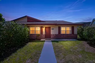 3958 Chapel St, Palm Beach Gardens, FL 33403 - Photo 1