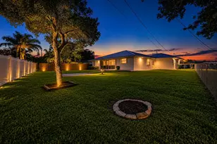 651 SE Degan Dr, Port Saint Lucie, FL 34983 - Photo 3