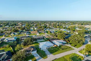 651 SE Degan Dr, Port Saint Lucie, FL 34983 - Photo 35