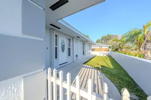 651 SE Degan Dr, Port Saint Lucie, FL 34983 - Photo 27