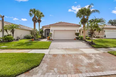 390 NW Breezy Point Loop, Port Saint Lucie, FL 34986 - Photo 1