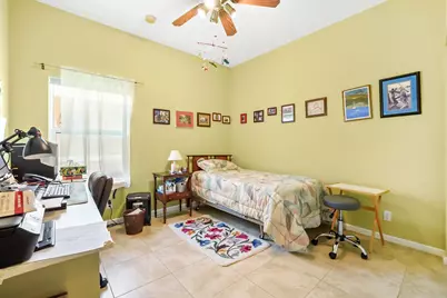 390 NW Breezy Point Loop, Port Saint Lucie, FL 34986 - Photo 13