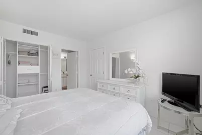 3450 S Ocean Boulevard #418, Palm Beach, FL 33480 - Photo 7