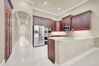 10469 Whitewind Circle, Boynton Beach, FL 33473 - Photo 11