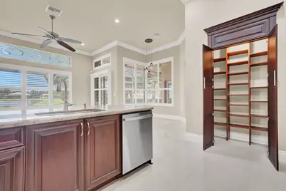 10469 Whitewind Circle, Boynton Beach, FL 33473 - Photo 17