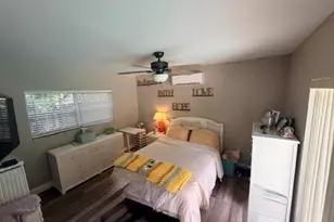 2060 NW 37th St, Oakland Park, FL 33309 - Photo 33