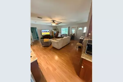 2060 NW 37th Street, Oakland Park, FL 33309 - Photo 15