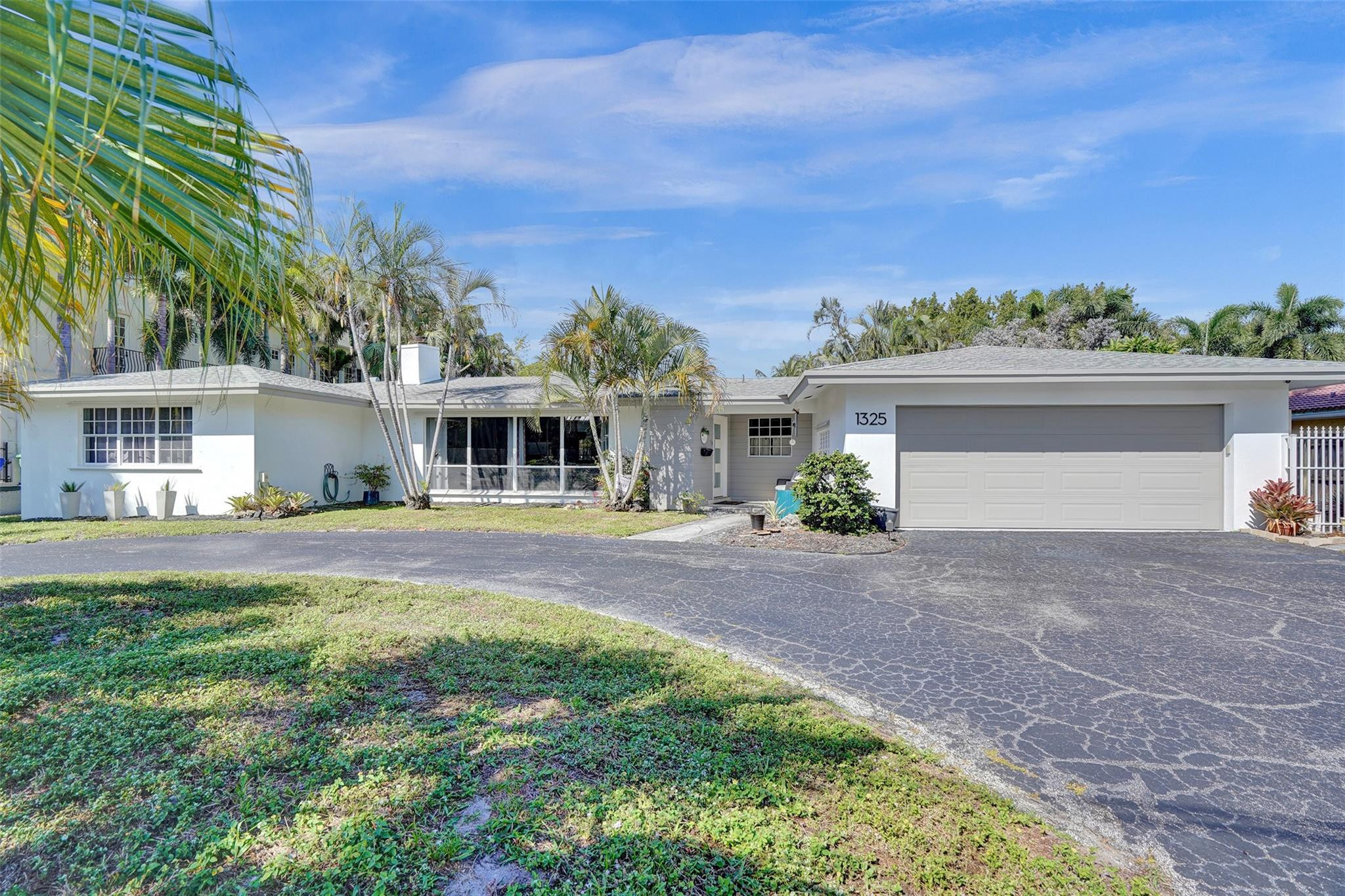 1325 Middle River Dr - 1325 Middle River Dr, Fort Lauderdale, FL 33304 Luxury Property | Jose Angel Pina