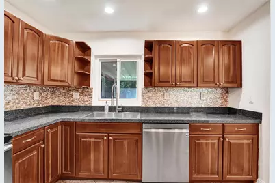 300 SW 19th Avenue, Fort Lauderdale, FL 33312 - Photo 11
