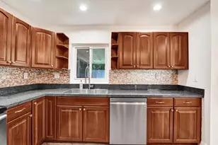 300 SW 19th Ave, Fort Lauderdale, FL 33312 - Photo 11