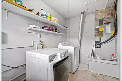4860 NE 6th Avenue, Oakland Park, FL 33334 - Photo 19