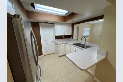 4717 NW 49th Place, Tamarac, FL 33319 - Photo 5