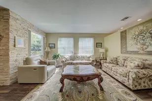 9776 Woodworth Ct, Wellington, FL 33414 - Photo 15