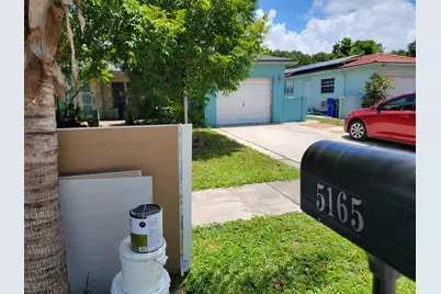 5165 SW 10th Court, Margate, FL 33068 - Photo 3