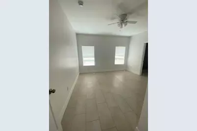 2594 NW 20th Street #B, Fort Lauderdale, FL 33311 - Photo 13