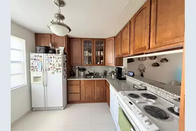9908 Hammocks Boulevard #103-42, Miami, FL 33196 - Photo 5