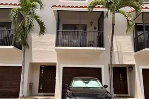 9908 Hammocks Blvd, Miami, FL 33196 - Photo 7