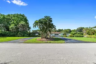 4580 Glenwood Dr, Coconut Creek, FL 33066 - Photo 3