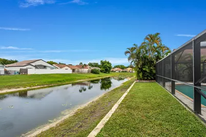 21082 Rustlewood Avenue, Boca Raton, FL 33428 - Photo 29