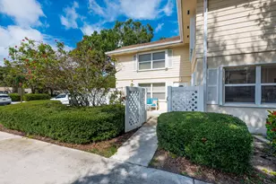 8135 Bridgewater Ct, Lake Clarke Shores, FL 33406 - Photo 25