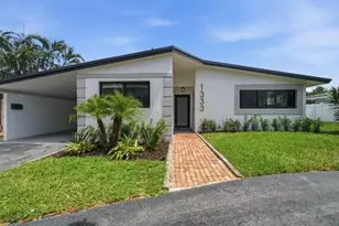 1333 SE 8th St, Deerfield Beach, FL 33441 - Photo 1