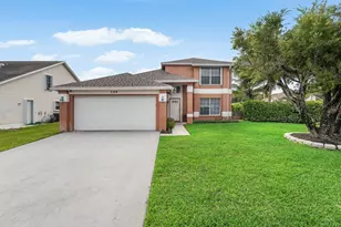 139 Royal Pine Cir S, Royal Palm Beach, FL 33411 - Photo 1