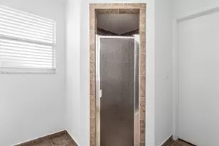 139 Royal Pine Cir S, Royal Palm Beach, FL 33411 - Photo 23