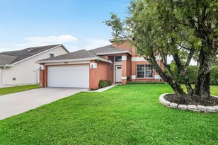 139 Royal Pine Cir S, Royal Palm Beach, FL 33411 - Photo 1