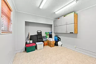8960 NW 12th Pl, Plantation, FL 33322 - Photo 35