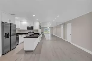 6319 Bay Club Dr, Fort Lauderdale, FL 33308 - Photo 1