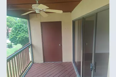 302 Lakeview Drive E #302, Royal Palm Beach, FL 33411 - Photo 9