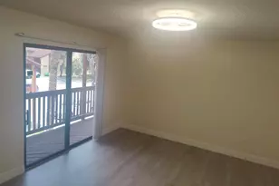 302 Lakeview Dr E, Royal Palm Beach, FL 33411 - Photo 23