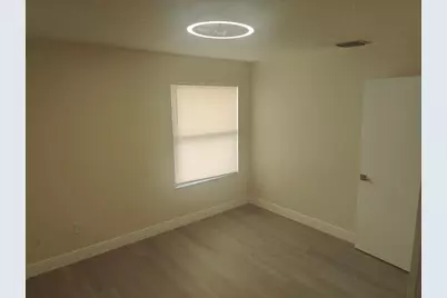 302 Lakeview Drive E #302, Royal Palm Beach, FL 33411 - Photo 27
