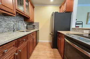 1001 NE 8th Ave, Delray Beach, FL 33483 - Photo 17