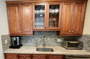 1001 NE 8th Ave, Delray Beach, FL 33483 - Photo 17