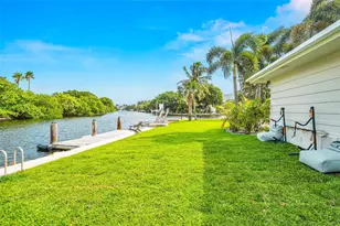 1700 Marietta Dr, Fort Lauderdale, FL 33316 - Photo 45